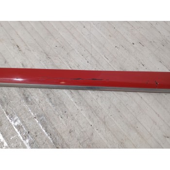 Recambio de moldura puerta delantera derecha para peugeot 207/207+ (wa_, wc_) 1.4 hdi referencia OEM IAM 9670120580  