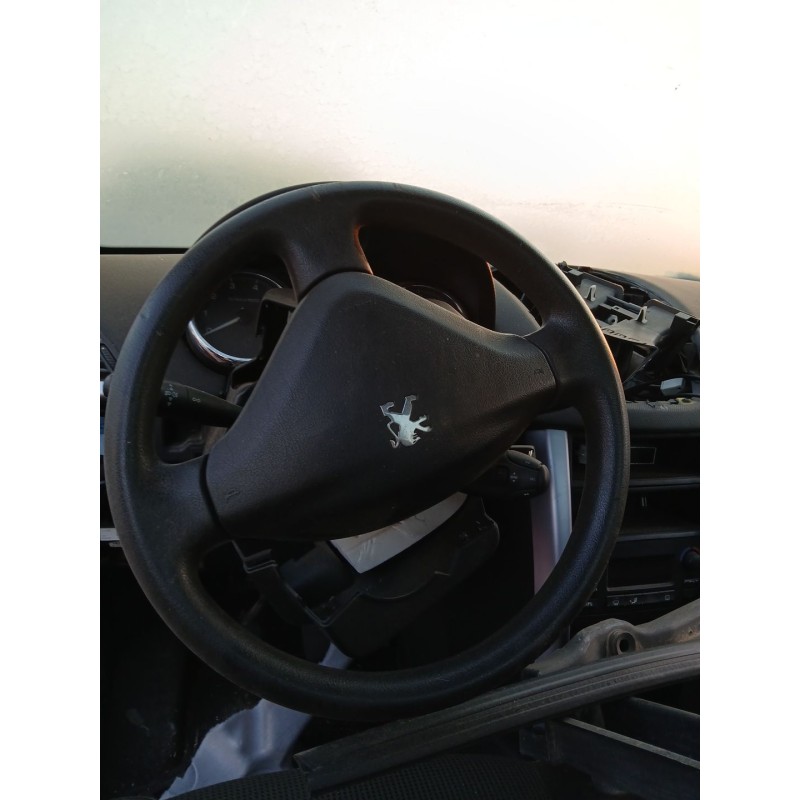 Recambio de volante para peugeot 207 cc (wd_) 1.6 16v referencia OEM IAM   