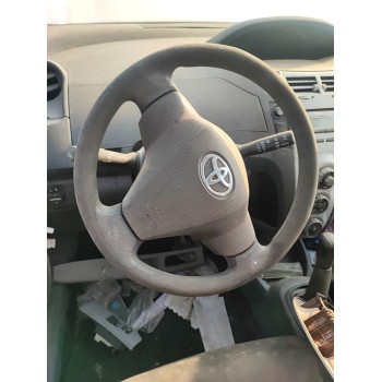 Recambio de volante para toyota yaris (_p9_) 1.4 d-4d (nlp90_) referencia OEM IAM   