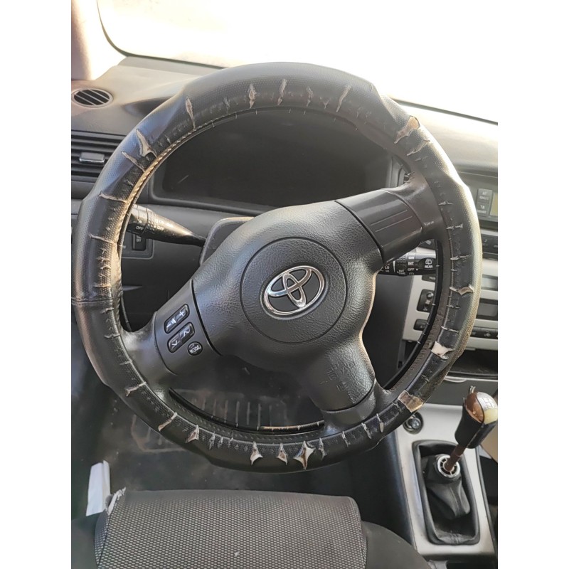 Recambio de volante para toyota corolla (_e12_) 1.4 d (nde120_) referencia OEM IAM   