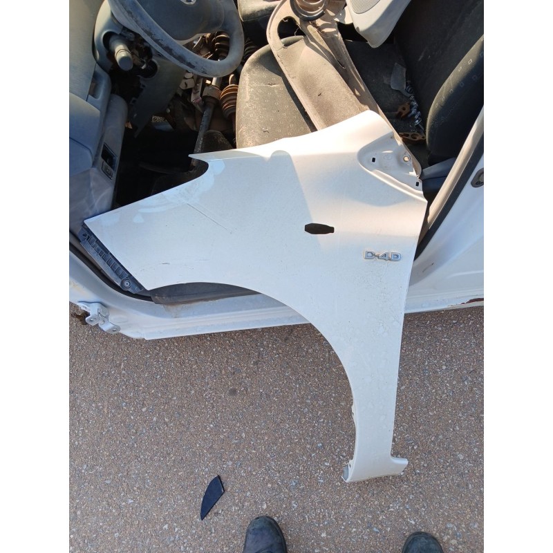 Recambio de aleta delantera izquierda para toyota yaris (_p9_) 1.4 d-4d (nlp90_) referencia OEM IAM   