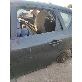 Recambio de puerta trasera izquierda para mazda 3 (bk) 1.6 di turbo referencia OEM IAM   