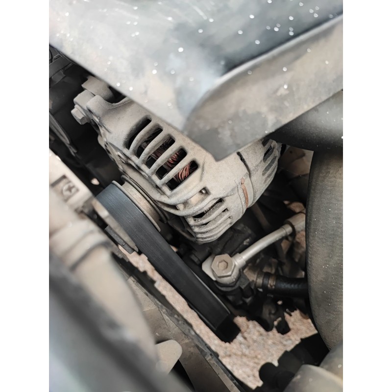 Recambio de alternador para audi a4 b7 (8ec) 2.0 tfsi quattro referencia OEM IAM   