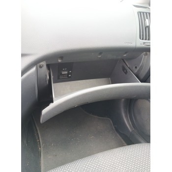 Recambio de guantera para hyundai i30 station wagon (fd) 1.6 crdi referencia OEM IAM   