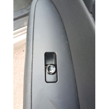 Recambio de mando elevalunas delantero derecho para hyundai i30 station wagon (fd) 1.6 crdi referencia OEM IAM   