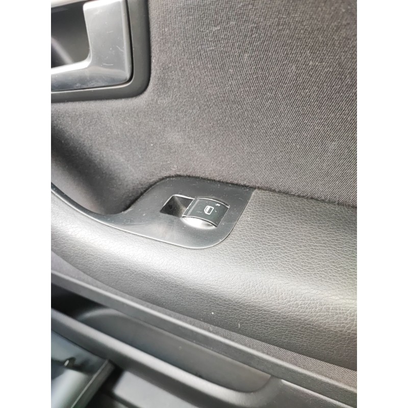 Recambio de mando elevalunas delantero derecho para audi a4 b7 (8ec) 2.0 tfsi quattro referencia OEM IAM   