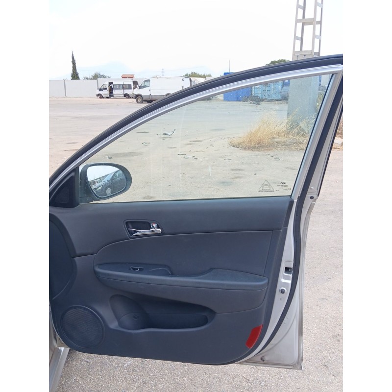 Recambio de elevalunas delantero derecho para hyundai i30 station wagon (fd) 1.6 crdi referencia OEM IAM   