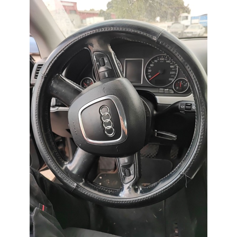 Recambio de volante para audi a4 b7 (8ec) 2.0 tfsi quattro referencia OEM IAM   