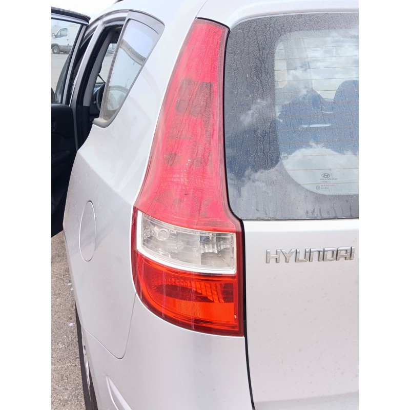 Recambio de piloto trasero izquierdo para hyundai i30 station wagon (fd) 1.6 crdi referencia OEM IAM   