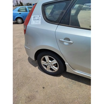 Recambio de mangueta trasera derecha para hyundai i30 station wagon (fd) 1.6 crdi referencia OEM IAM   