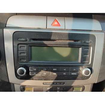 Recambio de sistema audio / radio cd para volkswagen passat b6 (3c2) 2.0 fsi referencia OEM IAM   