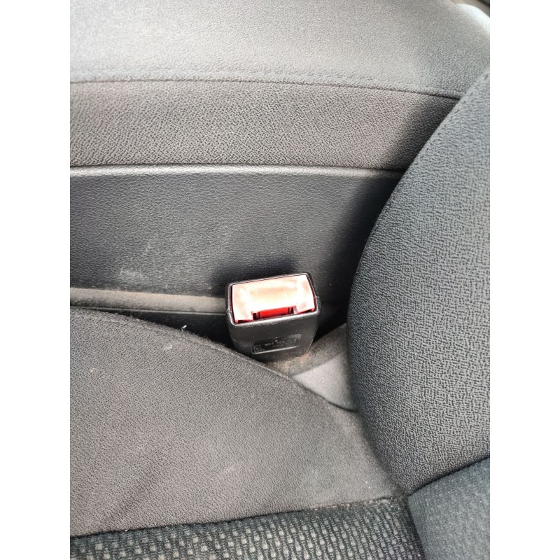 Recambio de pretensor cinturon delantero izquierdo para volkswagen passat b6 (3c2) 2.0 fsi referencia OEM IAM 3c0857755  