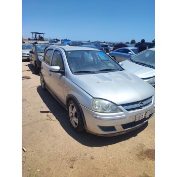 opel corsa c (x01) del año 2006