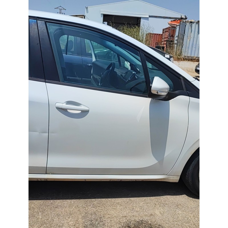 Recambio de puerta delantera derecha para peugeot 208 i (ca_, cc_) 1.4 hdi referencia OEM IAM   