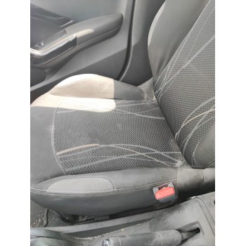 Recambio de asiento delantero derecho para peugeot 208 i (ca_, cc_) 1.4 hdi referencia OEM IAM   