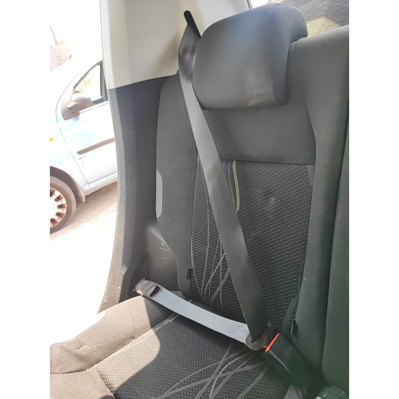 Recambio de cinturon seguridad trasero derecho para peugeot 208 i (ca_, cc_) 1.4 hdi referencia OEM IAM   