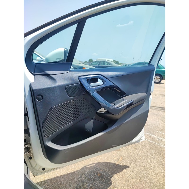 Recambio de guarnecido puerta delantera derecha para peugeot 208 i (ca_, cc_) 1.4 hdi referencia OEM IAM   
