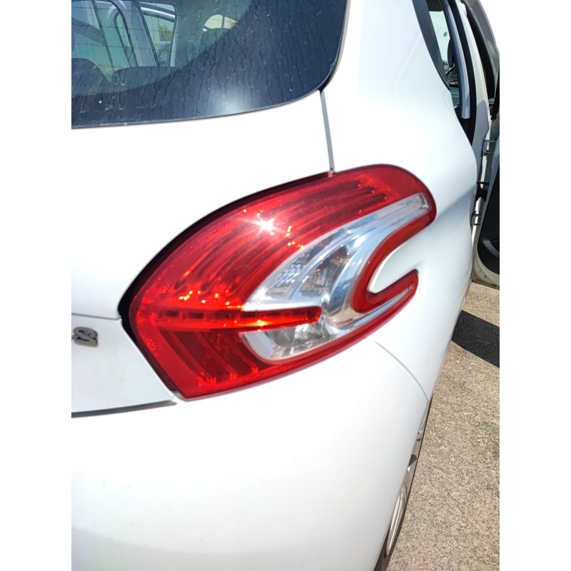 Recambio de piloto trasero derecho para peugeot 208 i (ca_, cc_) 1.4 hdi referencia OEM IAM   