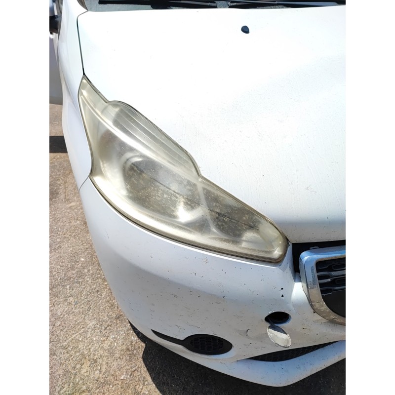 Recambio de faro derecho para peugeot 208 i (ca_, cc_) 1.4 hdi referencia OEM IAM   