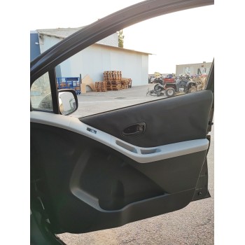 Recambio de guarnecido puerta delantera derecha para toyota yaris (_p9_) 1.0 vvt-i (ksp90_) referencia OEM IAM   