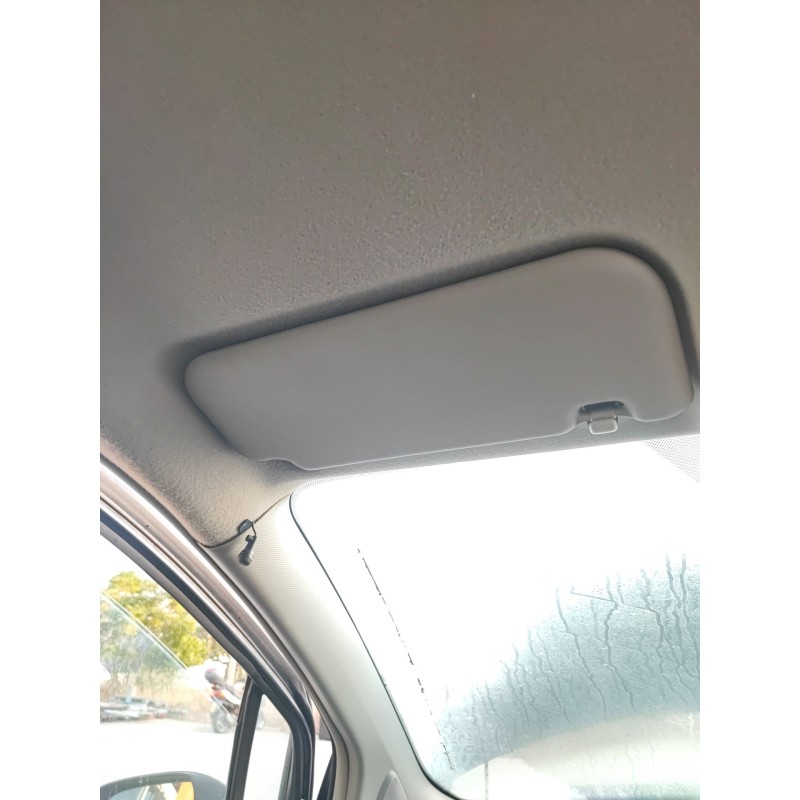 Recambio de parasol izquierdo para toyota yaris (_p9_) 1.0 vvt-i (ksp90_) referencia OEM IAM   