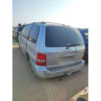 kia carnival ii (gq) del año 2001