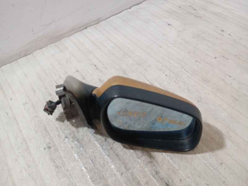 Recambio de espejo retrovisor derecho para citroën xsara (n1) 1.9 d referencia OEM IAM 9636882877  