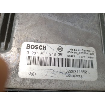 Recambio de centralita motor uce para opel movano a autobús (x70) 2.5 dti (jd) referencia OEM IAM 0281011940 / 8200311550  