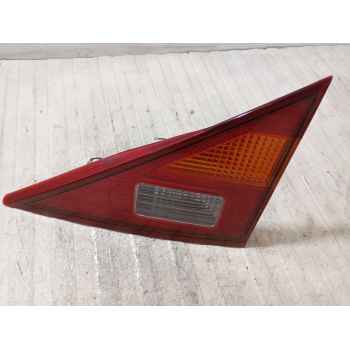 Recambio de piloto trasero derecho interior para ssangyong rodius i 2.7 xdi referencia OEM IAM 1910882  