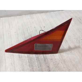 Recambio de piloto trasero derecho interior para ssangyong rodius i 2.7 xdi referencia OEM IAM 1910882  