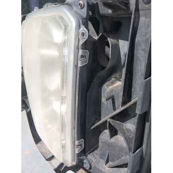 Recambio de faro derecho para jeep cherokee (kk) 2.8 crd 4x4 referencia OEM IAM   