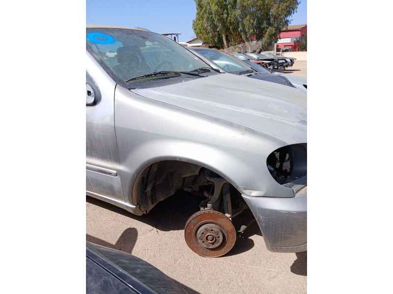 Recambio de aleta delantera derecha para mercedes-benz clase m (w163) ml 270 cdi (163.113) referencia OEM IAM   