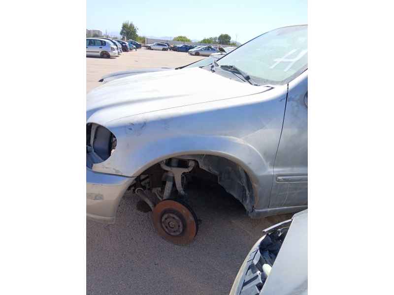Recambio de aleta delantera izquierda para mercedes-benz clase m (w163) ml 270 cdi (163.113) referencia OEM IAM   