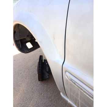 Recambio de aleta delantera izquierda para mercedes-benz clase m (w163) ml 270 cdi (163.113) referencia OEM IAM   