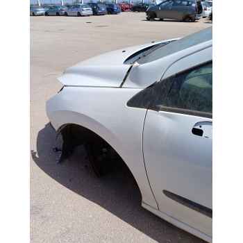 Recambio de aleta delantera izquierda para peugeot 308 i (4a_, 4c_) 1.6 hdi referencia OEM IAM   