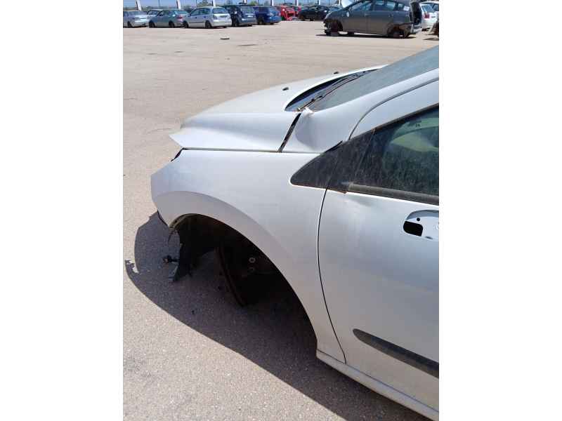 Recambio de aleta delantera izquierda para peugeot 308 i (4a_, 4c_) 1.6 hdi referencia OEM IAM   
