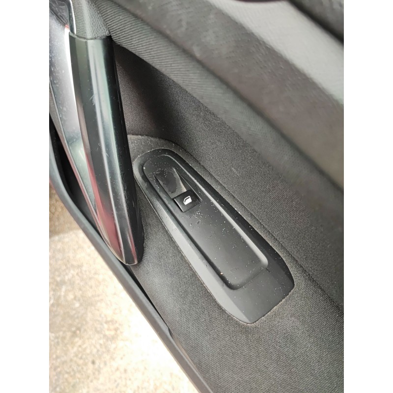 Recambio de mando elevalunas delantero derecho para peugeot 308 sw ii (lc_, lj_, lr_, lx_, l4_) 1.6 hdi / bluehdi 115 (lcbhxm, l