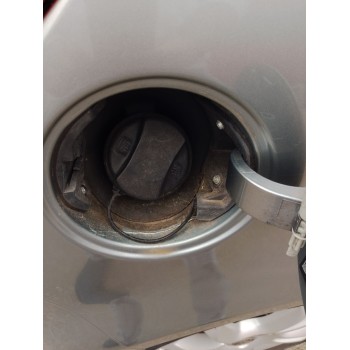 Recambio de bomba combustible para opel corsa d (s07) 1.2 (l08, l68) referencia OEM IAM 13327783  