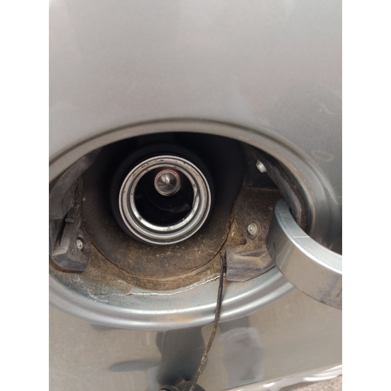 Recambio de deposito combustible para opel corsa d (s07) 1.2 (l08, l68) referencia OEM IAM 95528641  
