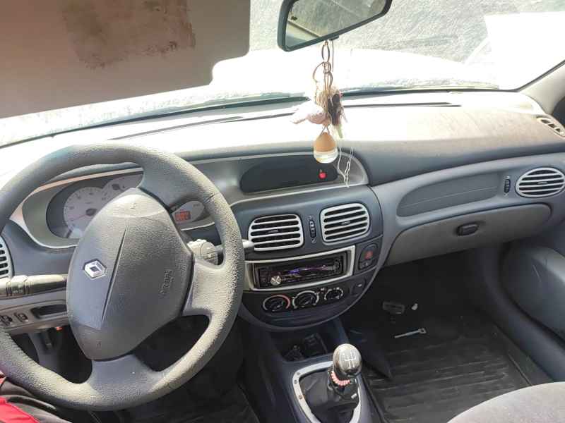 Recambio de salpicadero para renault megane i coach (da0/1_) 1.4 16v (da0d, da1h, da0w, da10) referencia OEM IAM   