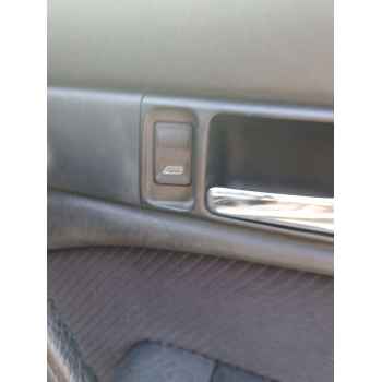 Recambio de mando elevalunas delantero derecho para audi 100 c4 sedán (4a2) 2.6 referencia OEM IAM   
