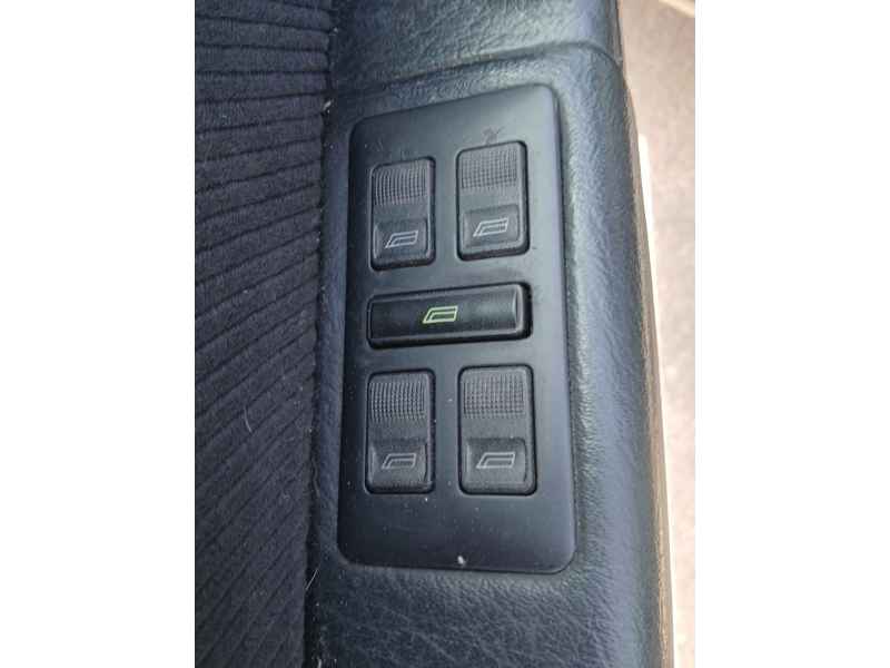 Recambio de mando elevalunas delantero izquierdo para audi 100 c4 sedán (4a2) 2.6 referencia OEM IAM   