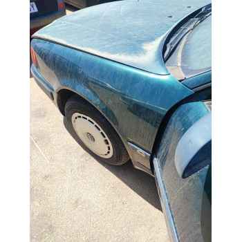 Recambio de aleta delantera izquierda para audi 100 c4 sedán (4a2) 2.6 referencia OEM IAM   