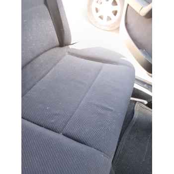 Recambio de fila asientos traseros para audi 100 c4 sedán (4a2) 2.6 referencia OEM IAM   