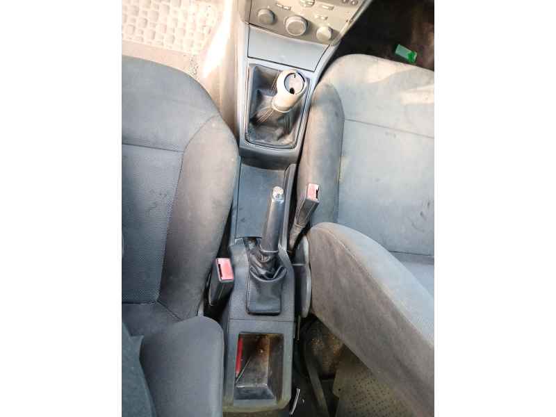 Recambio de consola central para opel astra h (a04) 1.8 (l48) referencia OEM IAM   