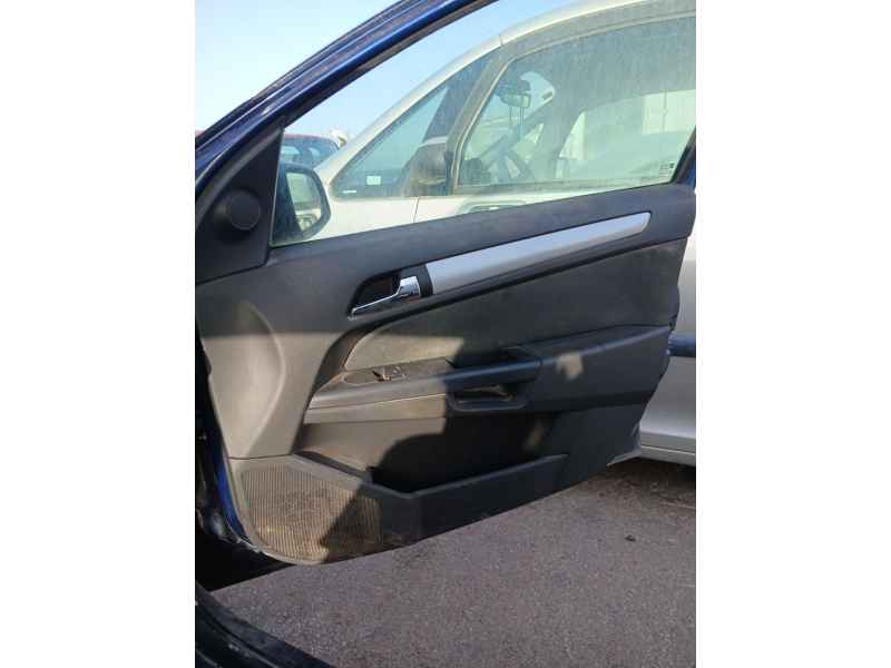 Recambio de guarnecido puerta delantera derecha para opel astra h (a04) 1.8 (l48) referencia OEM IAM   