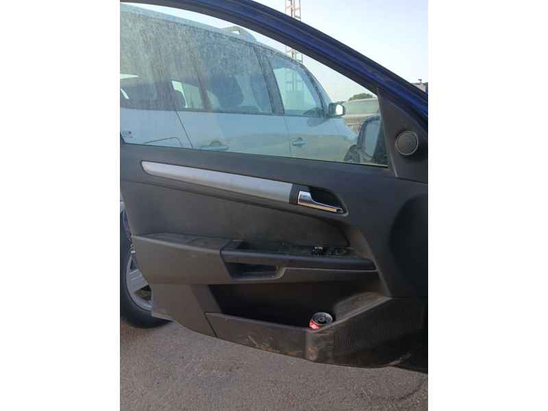 Recambio de guarnecido puerta delantera izquierda para opel astra h (a04) 1.8 (l48) referencia OEM IAM   