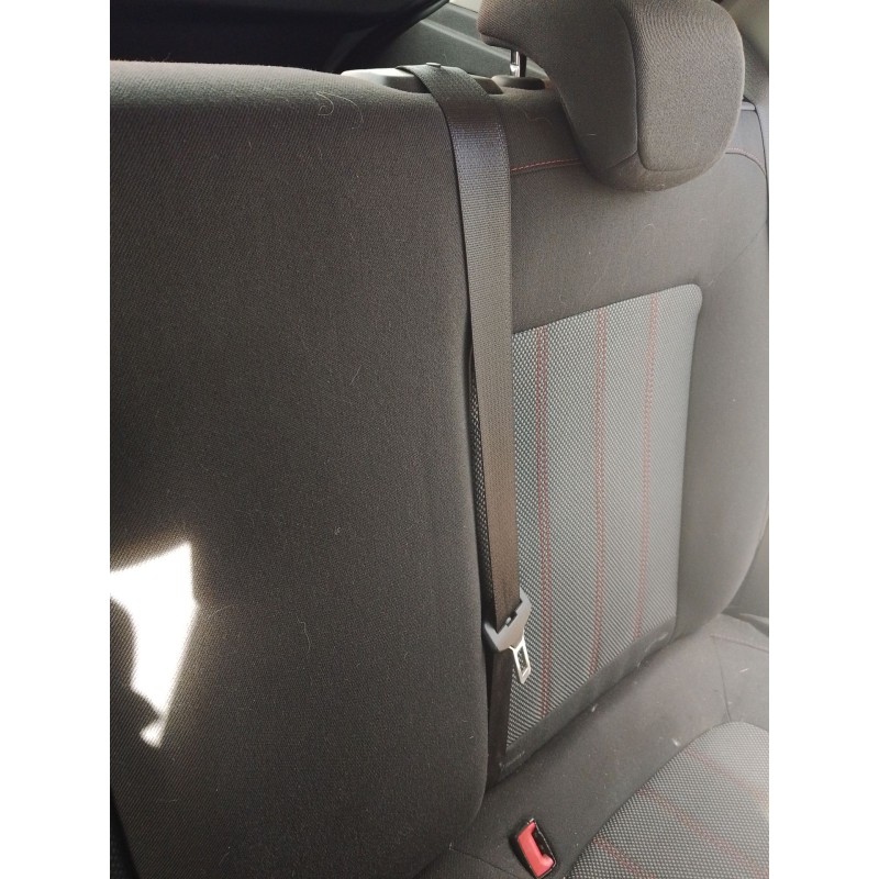 Recambio de cinturon seguridad trasero central para opel corsa d (s07) 1.2 (l08, l68) referencia OEM IAM 13276905  