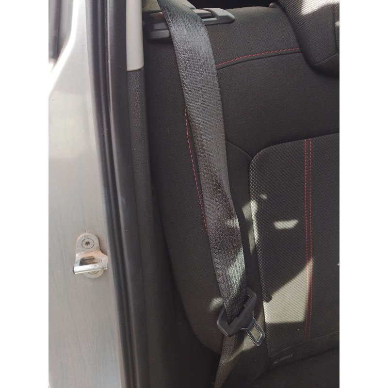 Recambio de cinturon seguridad trasero derecho para opel corsa d (s07) 1.2 (l08, l68) referencia OEM IAM 13251319  