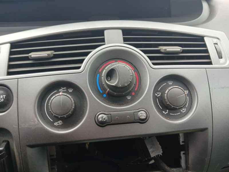 Recambio de mando climatizador para renault scénic ii (jm0/1_) 1.5 dci (jm02, jm13) referencia OEM IAM   